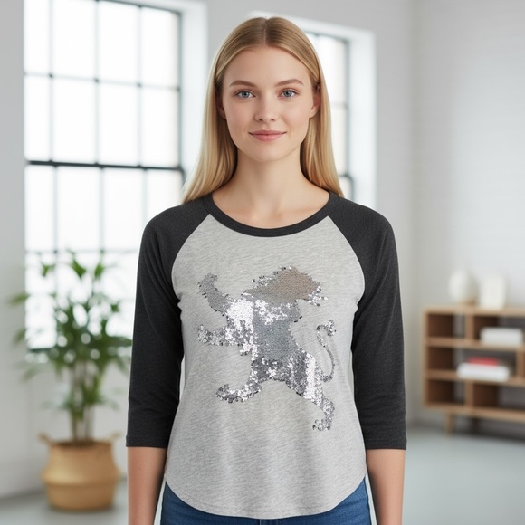 Express Womens Silver Sequin Lion Tee Size Small T-Shirt Baseball Sleeves Grey - Picture 1 of 11
